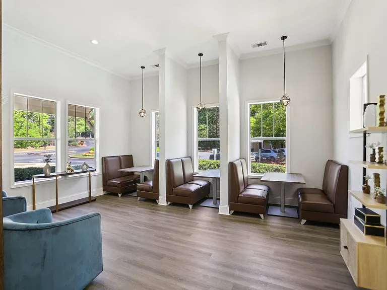 The Glen at Lanier Crossing — Photo 9
