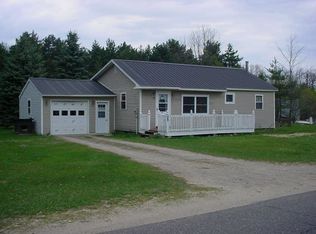 39 Coveytown Rd, Constable, NY 12926