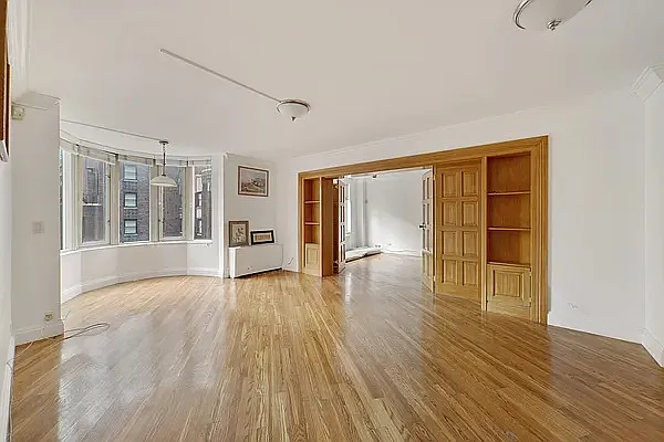 Rented by Oxford Property Group | media 18