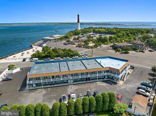 401 Broadway APT 35, Barnegat Light, NJ 08006
