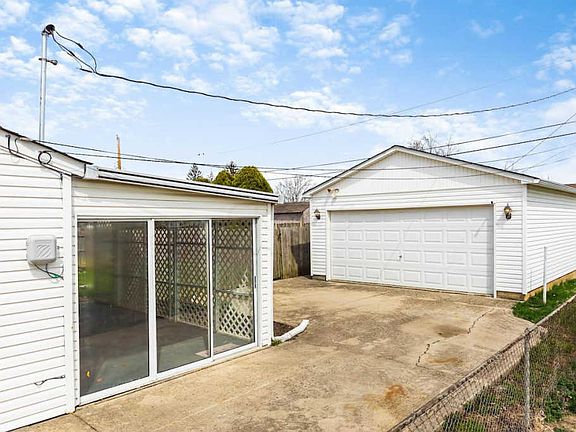 5th image of 5032 Sutherland Dr