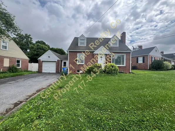 495 Locust Grove Rd, York, PA 17402