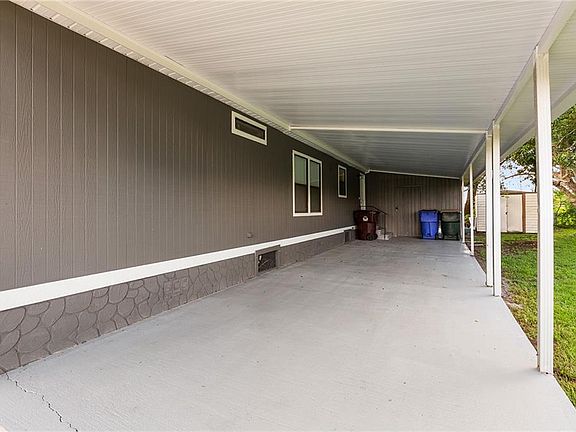 5th image of 2025 Bramblewood Dr