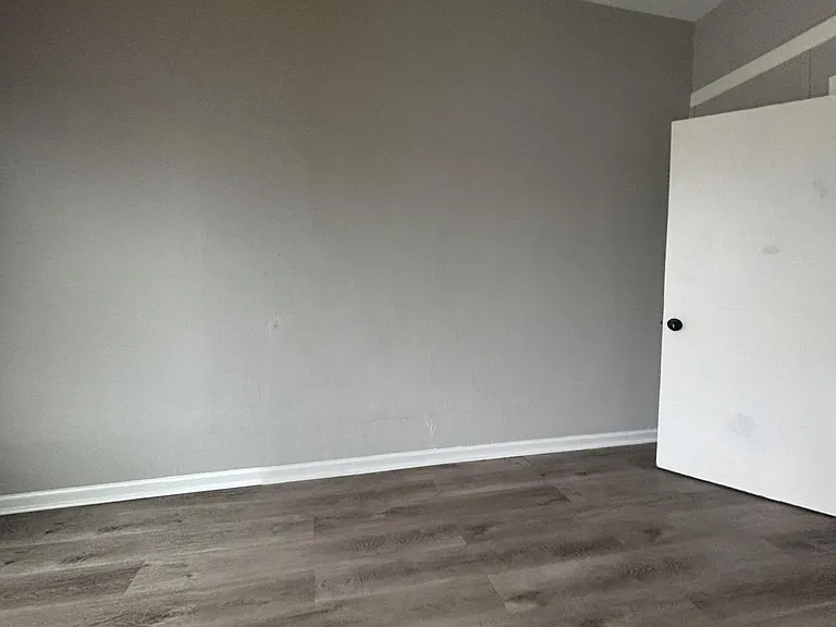 705 Edgemore Rd — Photo 13