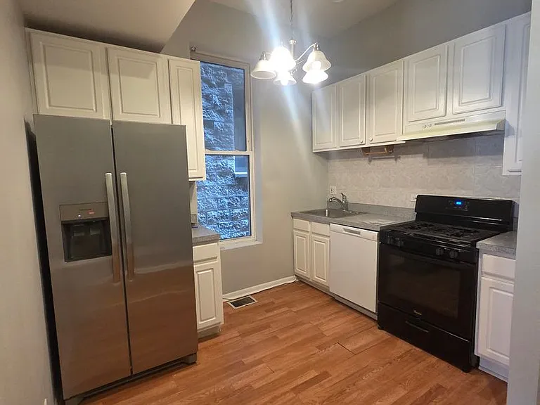 1507 N Hudson Ave — Photo 12