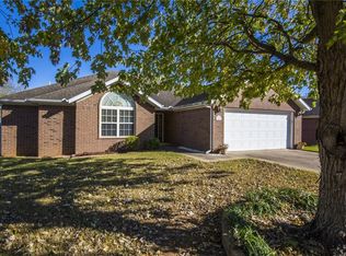 201 Hailey Dr, Centerton, AR 72719
