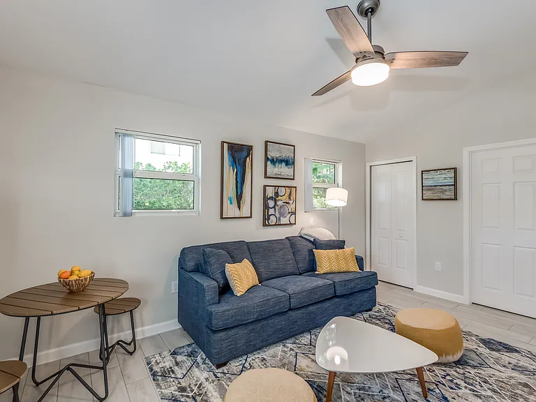 212 Seaport Blvd #212 — Photo 24
