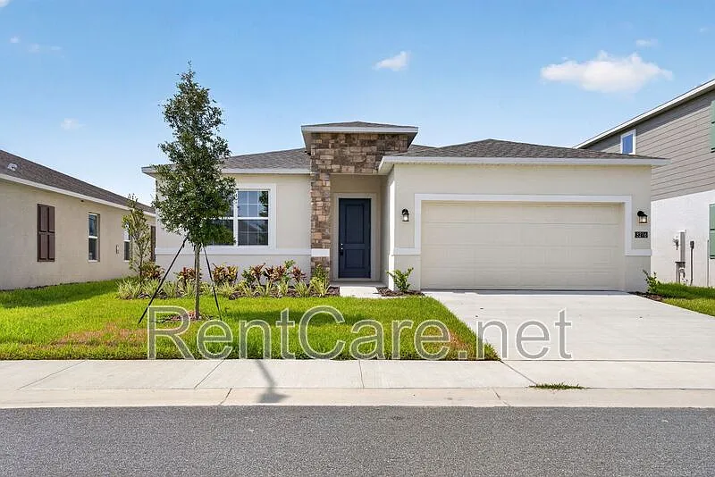 3216 Alpine Way