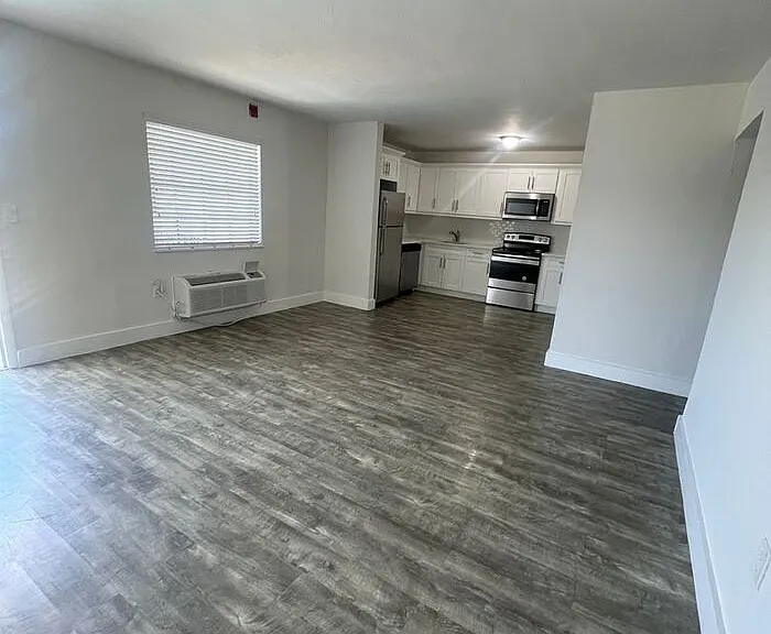 3270 W Trade Ave #14 — Photo 8