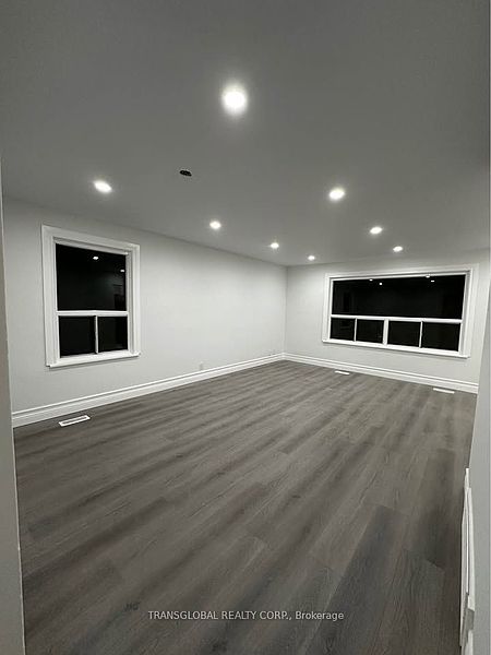 Toronto House for rent - 3 Bedrooms — photo 5