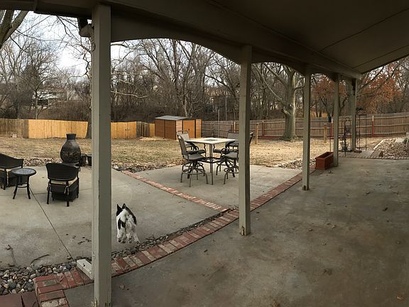 10x14 Shed/Backyard