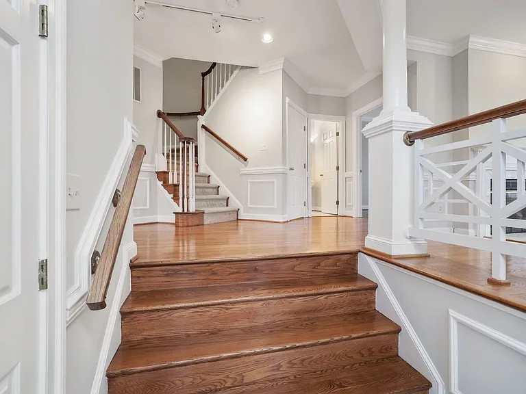 2171 Wolftrap Ct — Photo 8