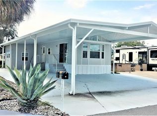 97 Iron Ln, Haines City, FL 33844