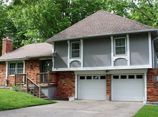 528 Mark Ln, Belton, MO 64012
