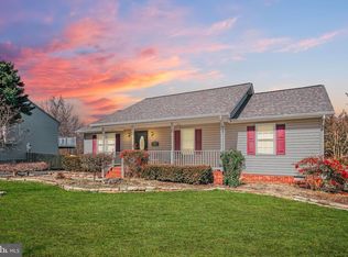 2413 Pittston Rd, Fredericksburg, VA 22408