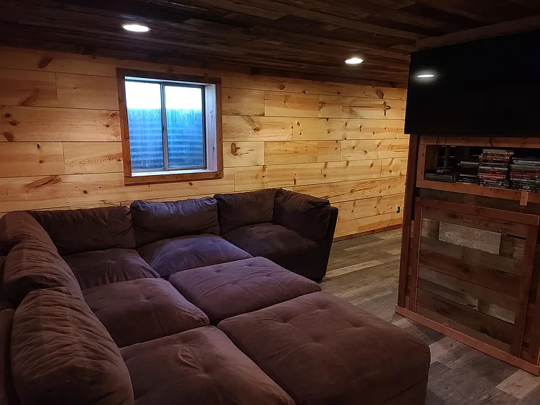 174 Holiday Dr — Photo 14