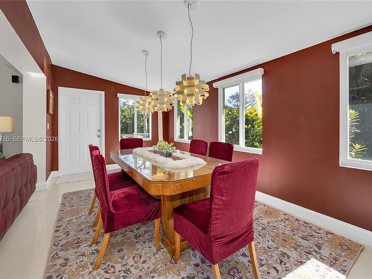 11625 SW 70th Ave — Photo 9