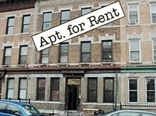 226 Schaefer St APT 3L, Brooklyn, NY 11207