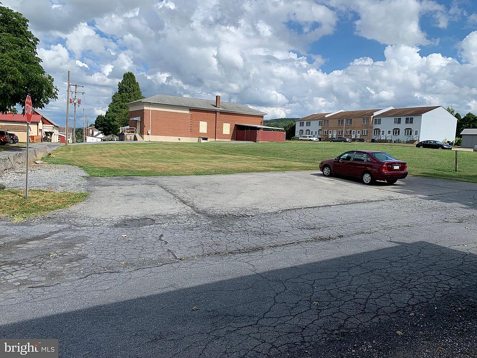 21 S Home Ave Topton, PA, 19562 Apartments for Rent Zillow