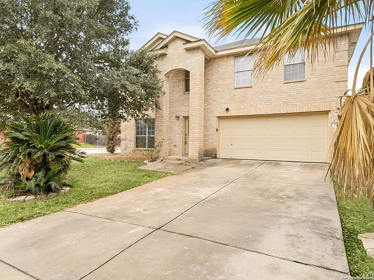 7403 Concerto Dr — Photo 2
