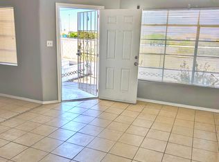 740 N 10th St APT 4, Las Vegas, NV 89101