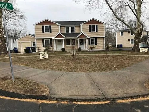 Dutton Heights