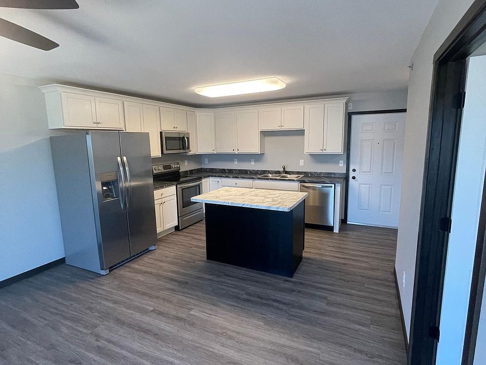 251 N 4th Ave Eldridge IA Zillow