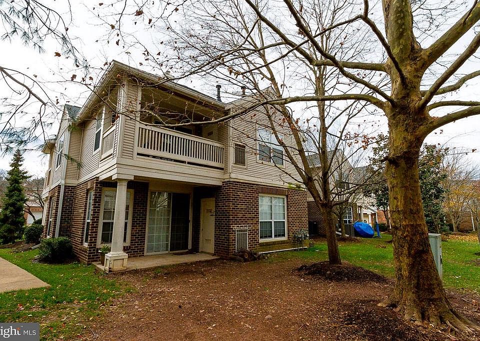 1st image of 45060 Brae Ter Unit 203