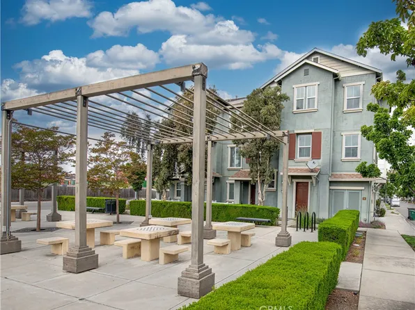 815 Tubman Dr, Oakland, CA 94603