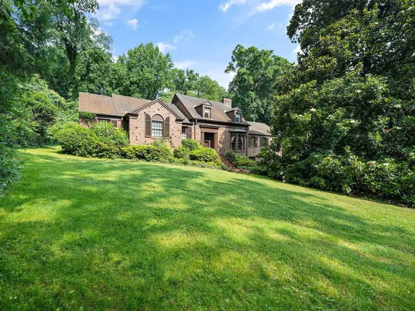 3311 Alleghany Dr, Raleigh, NC 27609
