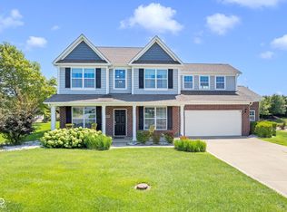 10408 Hammersley Dr, Fishers, IN 46040