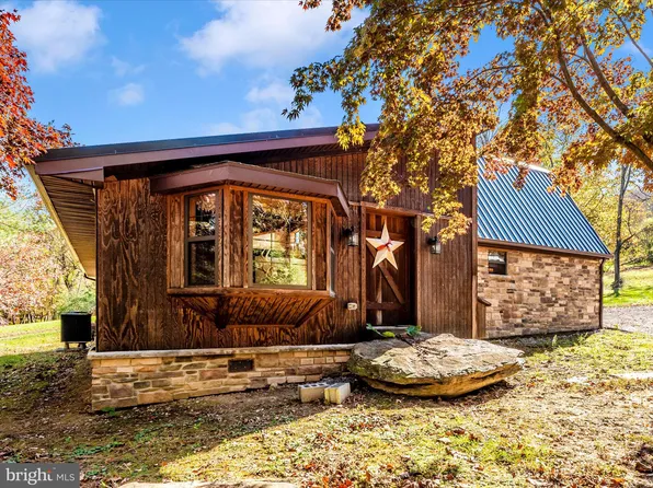 7819 Friends Creek Rd, Emmitsburg, MD 21727