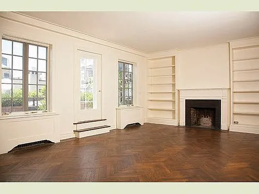 Sold by Stribling | media 18