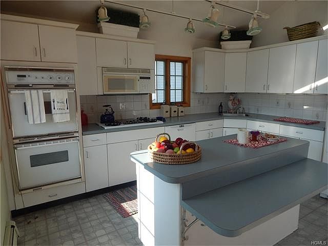 1st image of 89 New Broadway #2