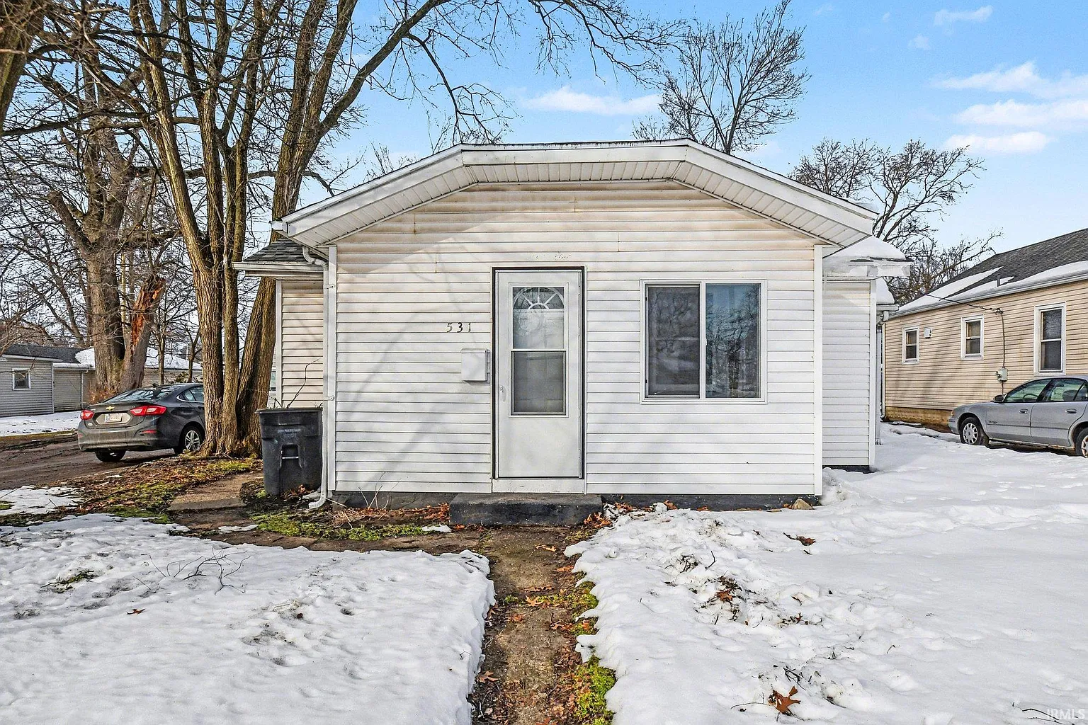 531 S Logan St photo 1
