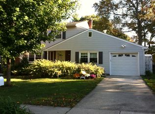 5 Henderson Hill Rd, Newark, DE 19711