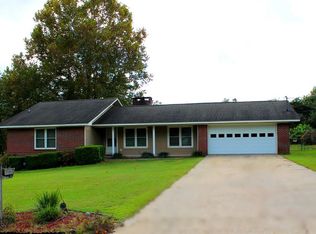 610 Melbourne Dr, Enterprise, AL 36330