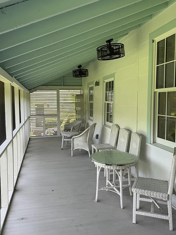 1 bed, 1.0 bath, 600 sqft, $4,000 — Photo 3