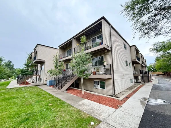 6021 Yarrow St APT B10, Arvada, CO 80004