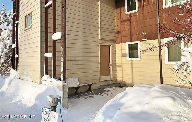 1st image of 660 Fairbanks St