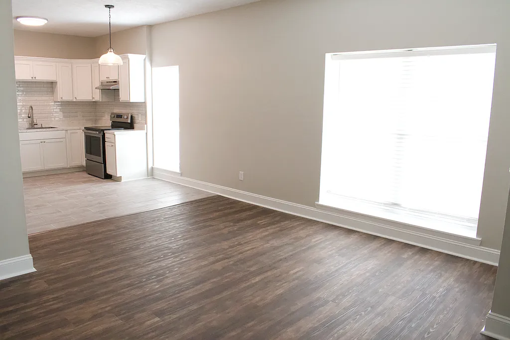 2 bed, 1.0 bath, 900 sqft, $950 — Photo 4
