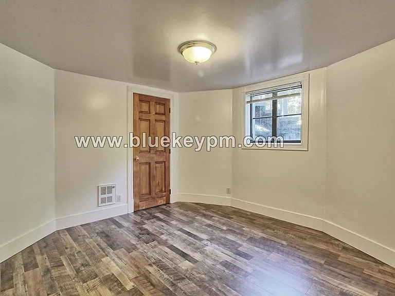 3419 SW Naito Pkwy — Photo 7