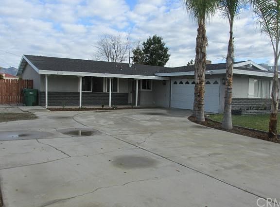 5th image of 42116 Harmony Dr