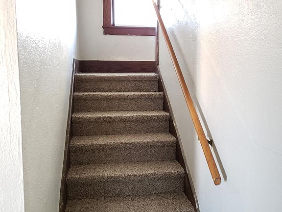 5th image of 4115 Florence Blvd