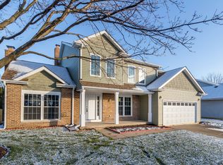 360 W Windsor Dr, Bloomingdale, IL 60108