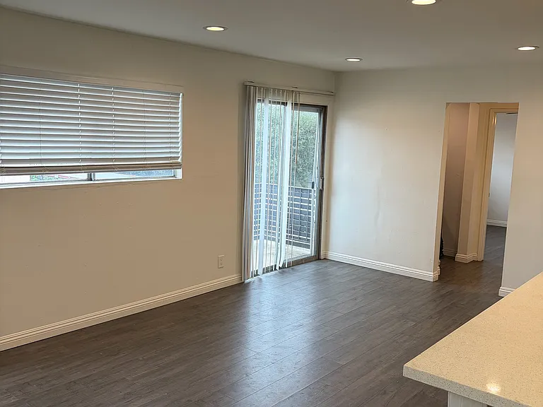 1305 N Garfield Ave #6 — Photo 5