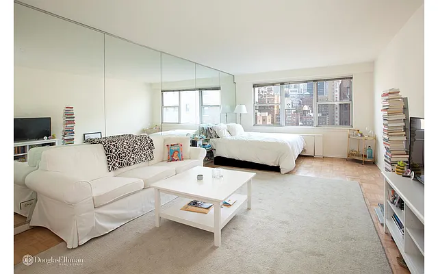Rented by Douglas Elliman | media 7
