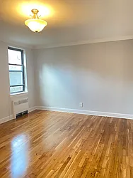 Rented by Chana Ofek, LREB