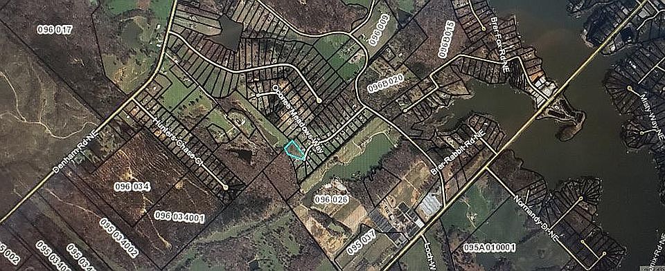 2nd image of 148 Oconee Meadows Ln