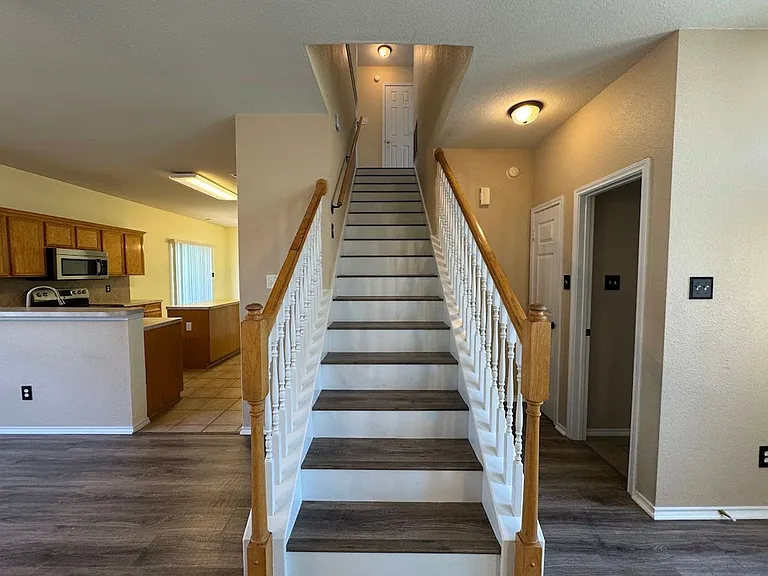 217 Tepee Dr — Photo 17